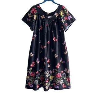 Vintage Medium Floral Butterfly Muumuu Style Midi Dress Fairycore Boho babydoll
